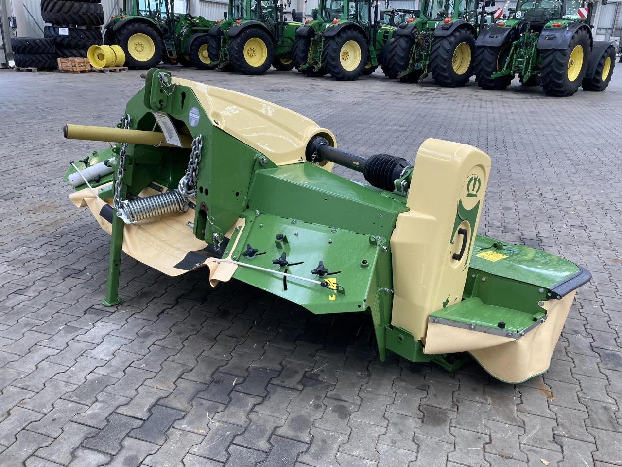 Krone EC F 320 CV - Niittokone: kuva Krone EC F 320 CV - Niittokone Krone EC F 320 CV - Niittokone: kuva Krone EC F 320 CV - Niittokone