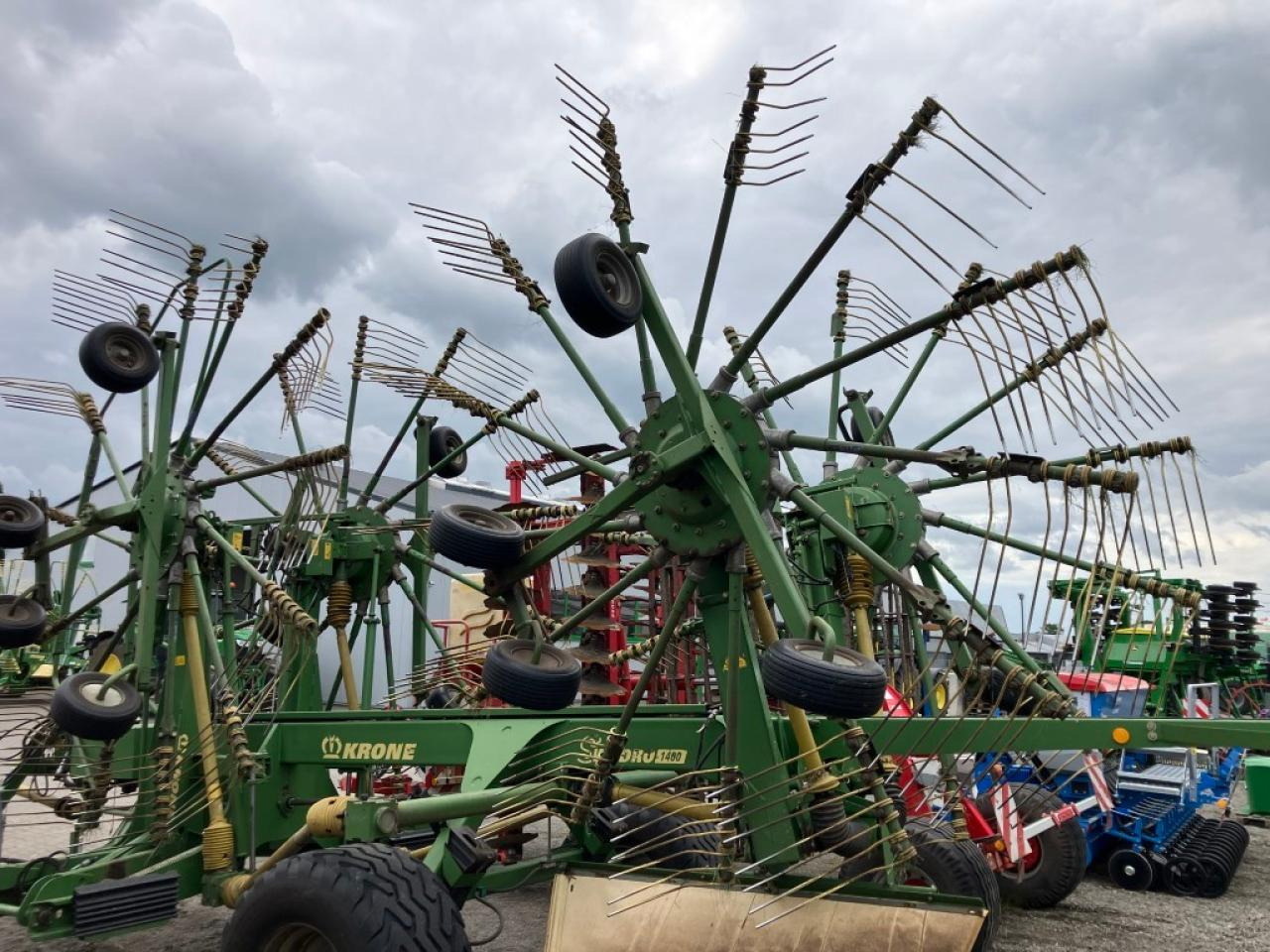Pöyhin Krone SWADRO 1400: kuva Pöyhin Krone SWADRO 1400