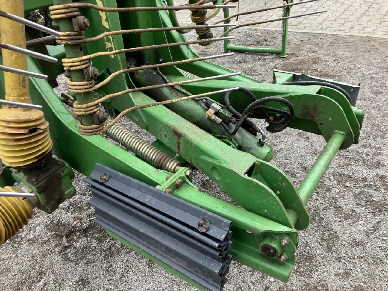 Pöyhin Krone SWADRO 1400: kuva Pöyhin Krone SWADRO 1400