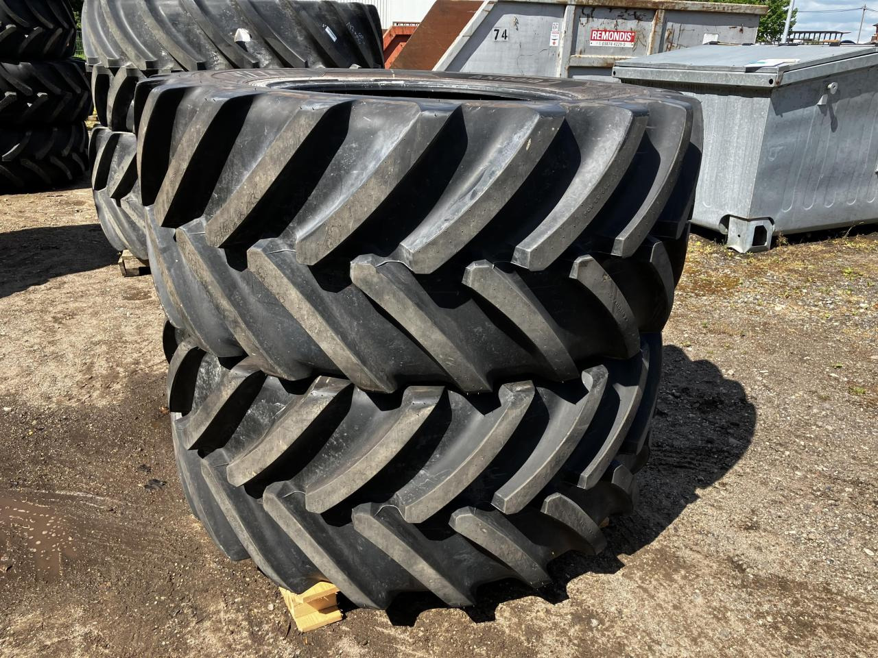 Michelin 710/55R34 VF - Rengas - Maatalouskoneet: kuva Michelin 710/55R34 VF - Rengas - Maatalouskoneet Michelin 710/55R34 VF - Rengas - Maatalouskoneet: kuva Michelin 710/55R34 VF - Rengas - Maatalouskoneet