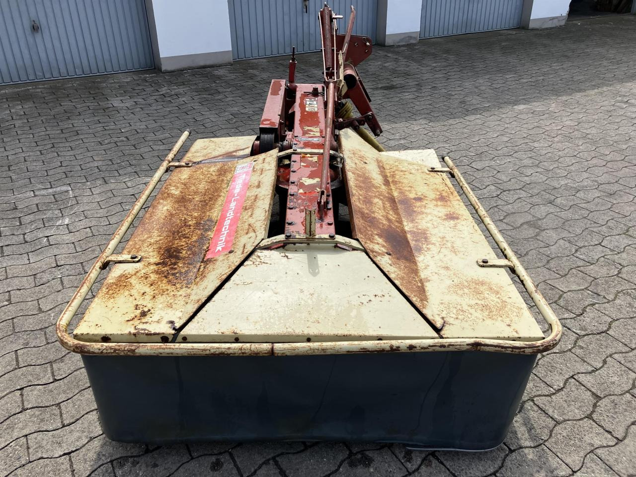 PZ-Vicon Trommelmähwerk - Niittokone: kuva PZ-Vicon Trommelmähwerk - Niittokone PZ-Vicon Trommelmähwerk - Niittokone: kuva PZ-Vicon Trommelmähwerk - Niittokone
