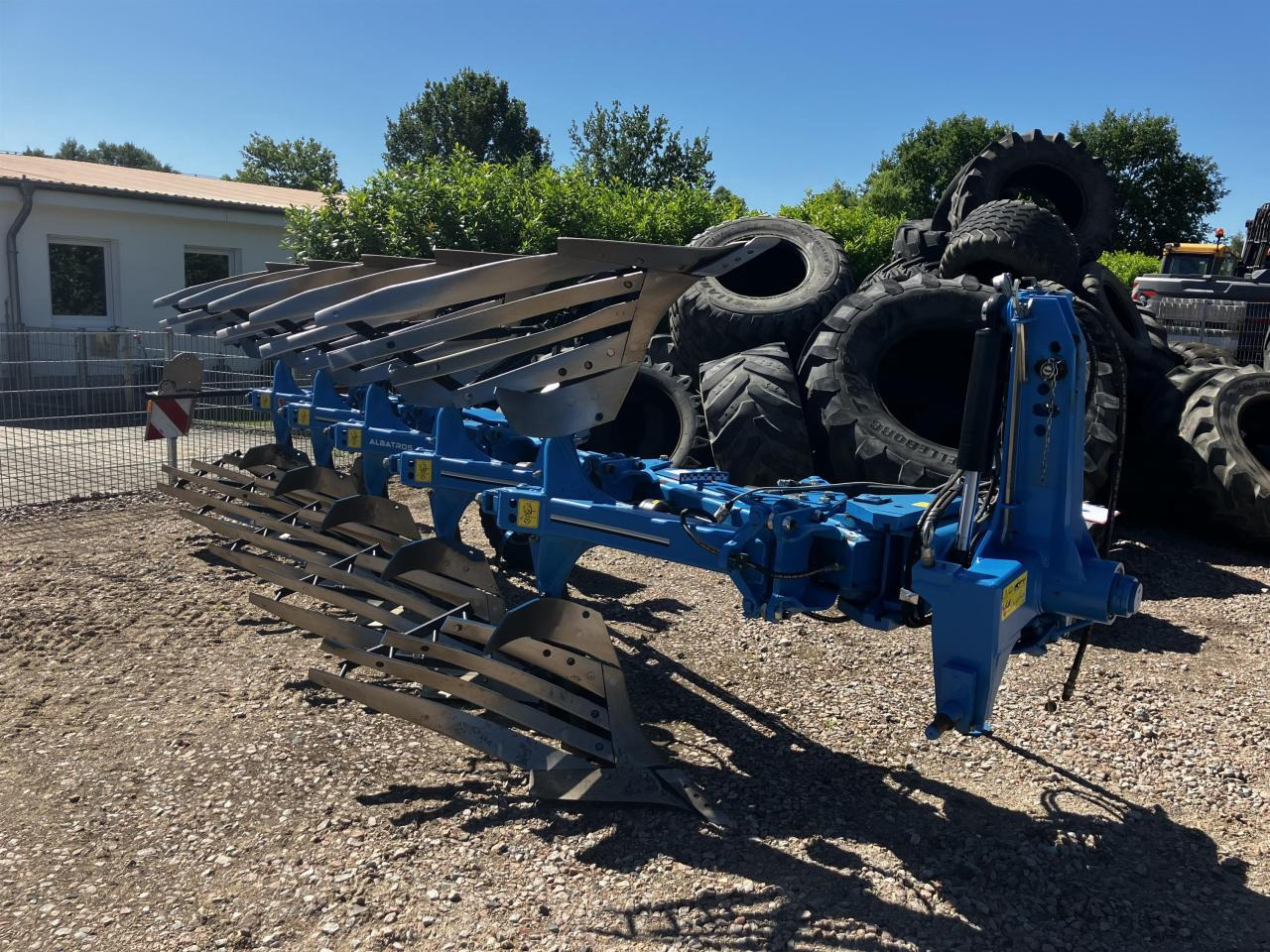 Rabe Albatros VHA 140 - Aura: kuva Rabe Albatros VHA 140 - Aura Rabe Albatros VHA 140 - Aura: kuva Rabe Albatros VHA 140 - Aura