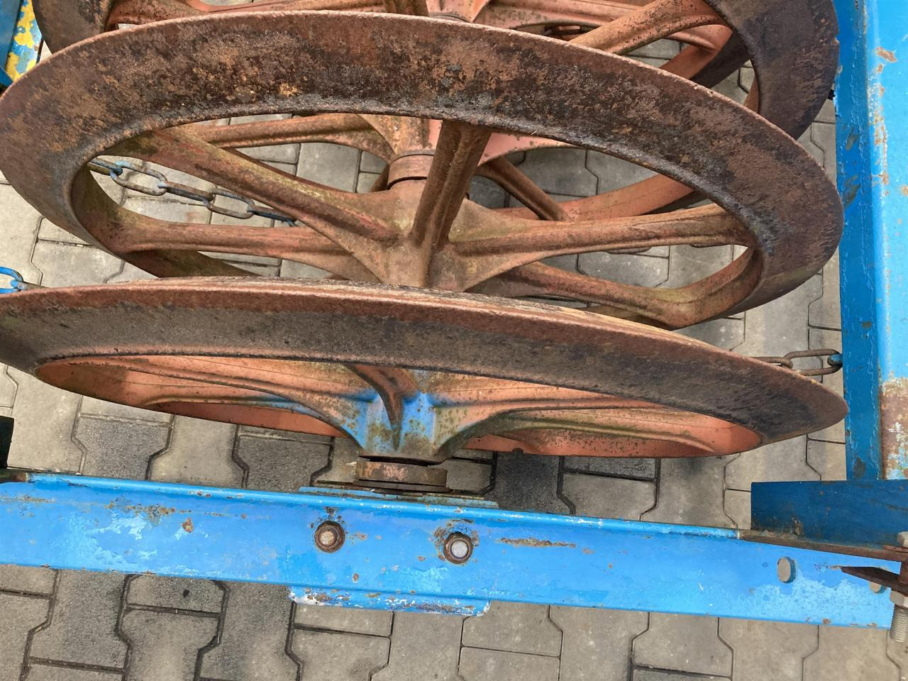 Tigges 1,60 m - 9-Ringe - Jyrä - maanviljely: kuva Tigges 1,60 m - 9-Ringe - Jyrä - maanviljely Tigges 1,60 m - 9-Ringe - Jyrä - maanviljely: kuva Tigges 1,60 m - 9-Ringe - Jyrä - maanviljely