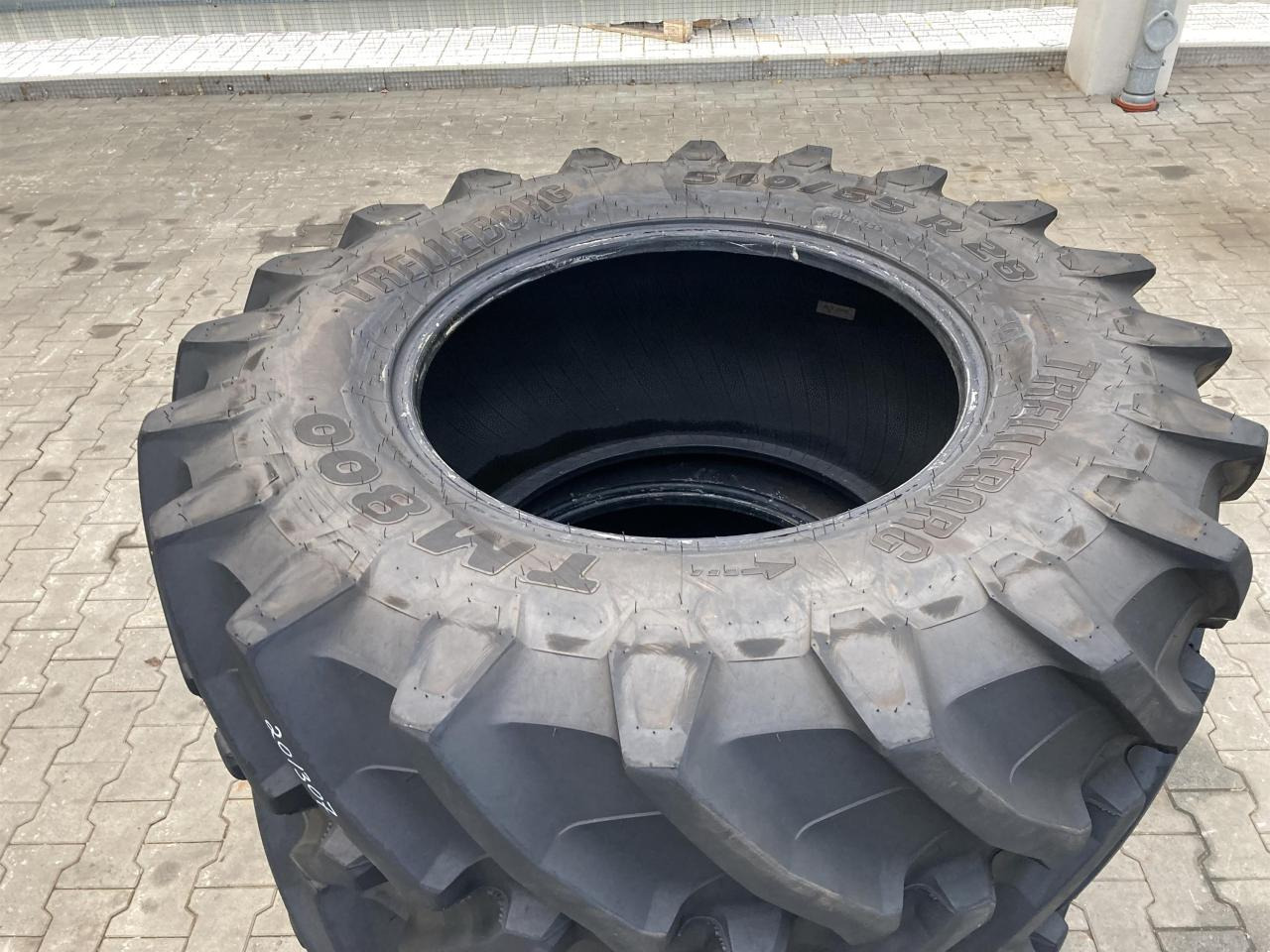 Trelleborg 540/65R28 - Rengas - Maatalouskoneet: kuva Trelleborg 540/65R28 - Rengas - Maatalouskoneet Trelleborg 540/65R28 - Rengas - Maatalouskoneet: kuva Trelleborg 540/65R28 - Rengas - Maatalouskoneet