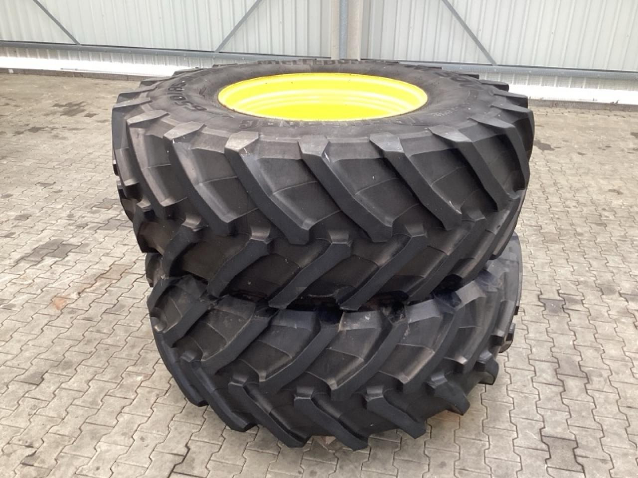 Trelleborg 650/85R38 - Rengas - Maatalouskoneet: kuva Trelleborg 650/85R38 - Rengas - Maatalouskoneet Trelleborg 650/85R38 - Rengas - Maatalouskoneet: kuva Trelleborg 650/85R38 - Rengas - Maatalouskoneet