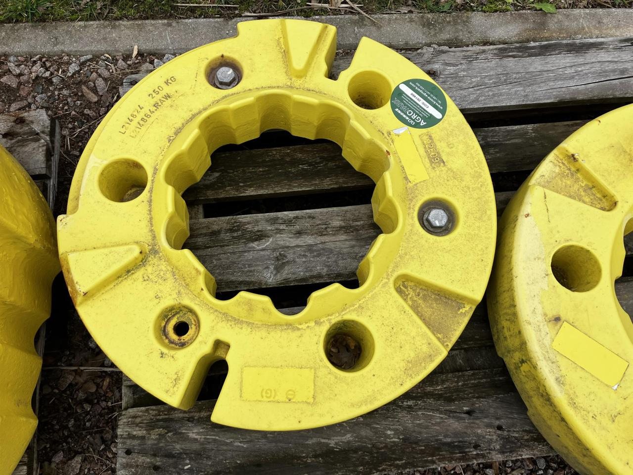 John Deere 2x 250kg - Varaosat - Maatalouskoneet: kuva John Deere 2x 250kg - Varaosat - Maatalouskoneet John Deere 2x 250kg - Varaosat - Maatalouskoneet: kuva John Deere 2x 250kg - Varaosat - Maatalouskoneet