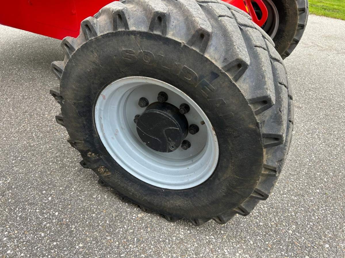 Manitou 200 ATJ Gelenkteleskoparbeitsbühne - Puomilava: kuva Manitou 200 ATJ Gelenkteleskoparbeitsbühne - Puomilava Manitou 200 ATJ Gelenkteleskoparbeitsbühne - Puomilava: kuva Manitou 200 ATJ Gelenkteleskoparbeitsbühne - Puomilava