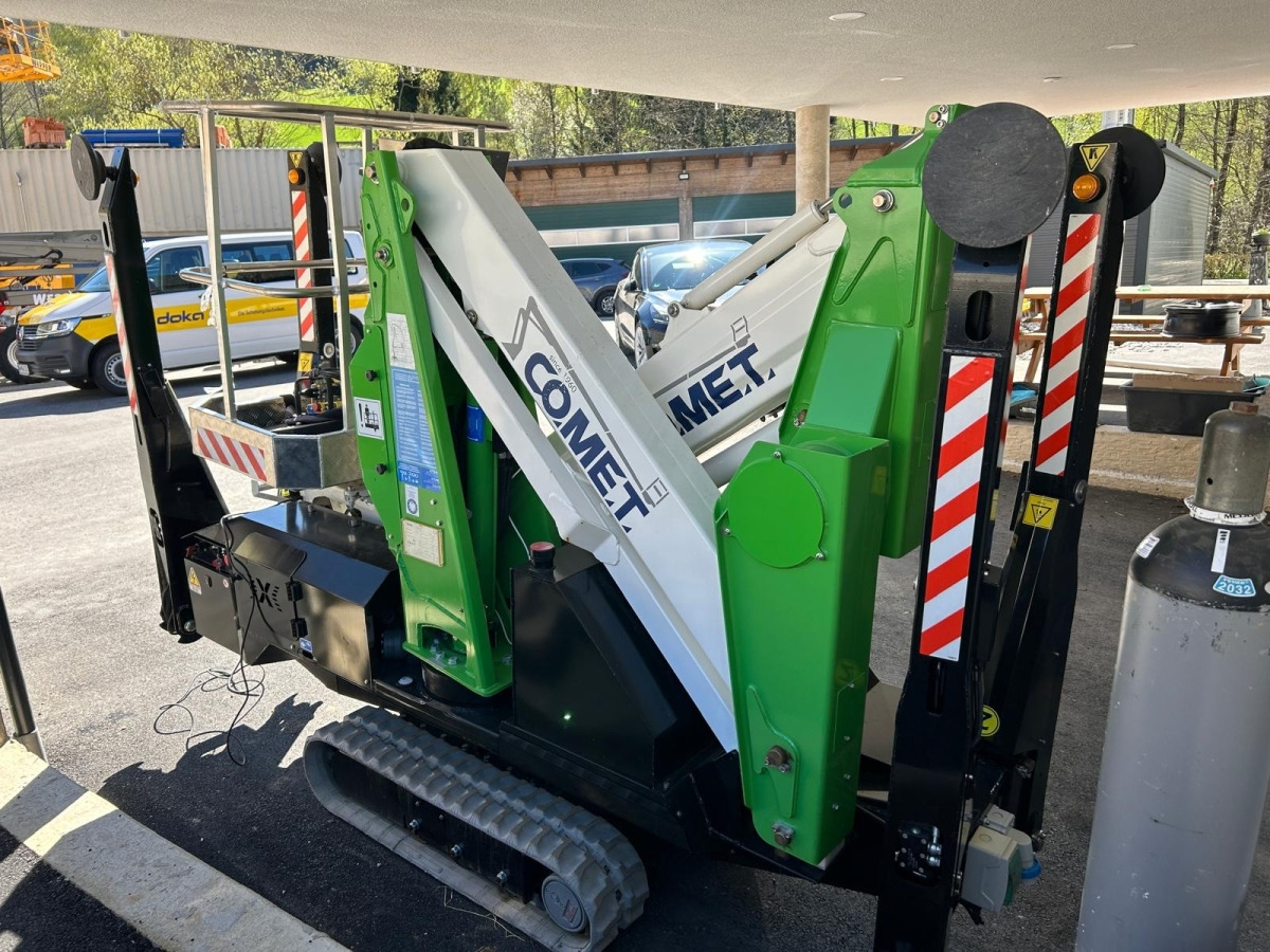 Raupenarbeitsbühne, Hebebühne, Hubsteiger - Tela-alustainen nostin: kuva Raupenarbeitsbühne, Hebebühne, Hubsteiger - Tela-alustainen nostin Raupenarbeitsbühne, Hebebühne, Hubsteiger - Tela-alustainen nostin: kuva Raupenarbeitsbühne, Hebebühne, Hubsteiger - Tela-alustainen nostin