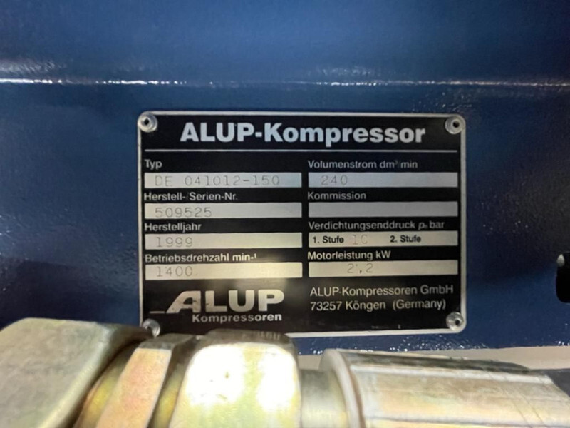 Alup 2.2 kW 240 L / min 10 Bar Elektrische Zuigercompressor op ketel - Ilmakompressori: kuva Alup 2.2 kW 240 L / min 10 Bar Elektrische Zuigercompressor op ketel - Ilmakompressori Alup 2.2 kW 240 L / min 10 Bar Elektrische Zuigercompressor op ketel - Ilmakompressori: kuva Alup 2.2 kW 240 L / min 10 Bar Elektrische Zuigercompressor op ketel - Ilmakompressori