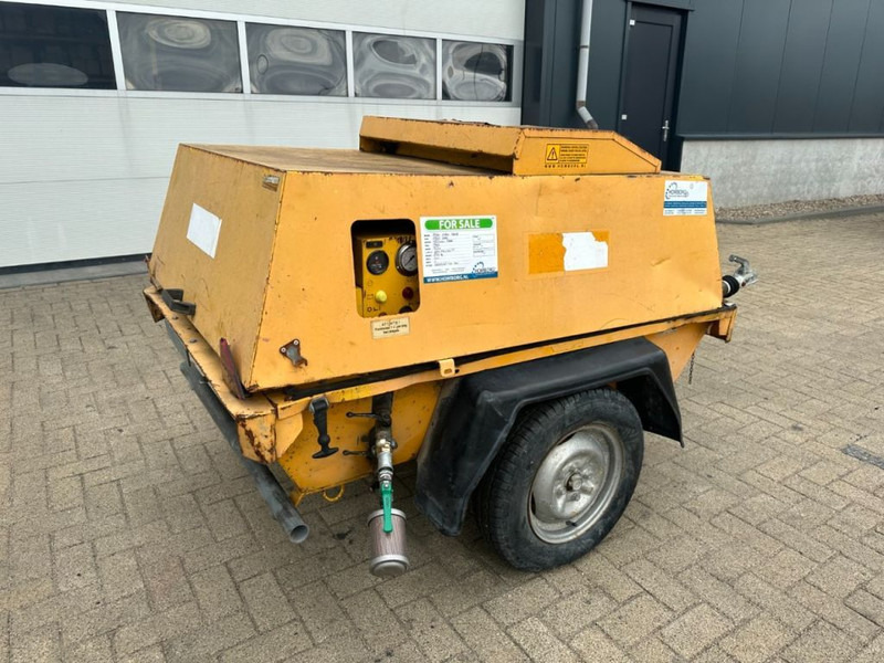 Ilmakompressori Atlas-Copco ATCA 2000 Deutz F2L 1011 Mobiele Diesel Schroefcompressor 18.5 kW 7 Bar: kuva Ilmakompressori Atlas-Copco ATCA 2000 Deutz F2L 1011 Mobiele Diesel Schroefcompressor 18.5 kW 7 Bar