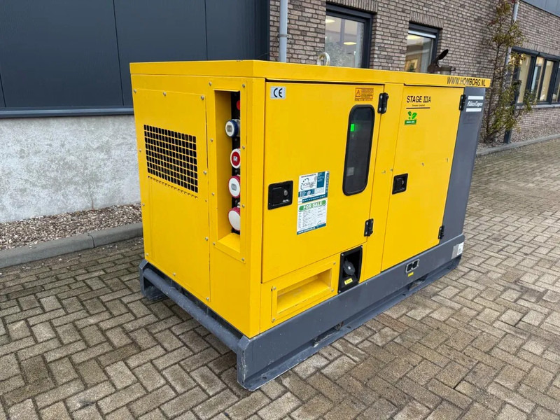 Atlas-Copco QES 60 STD John Deere 60 KVA Silent Rental generatorset - Sähkögeneraattori: kuva Atlas-Copco QES 60 STD John Deere 60 KVA Silent Rental generatorset - Sähkögeneraattori Atlas-Copco QES 60 STD John Deere 60 KVA Silent Rental generatorset - Sähkögeneraattori: kuva Atlas-Copco QES 60 STD John Deere 60 KVA Silent Rental generatorset - Sähkögeneraattori