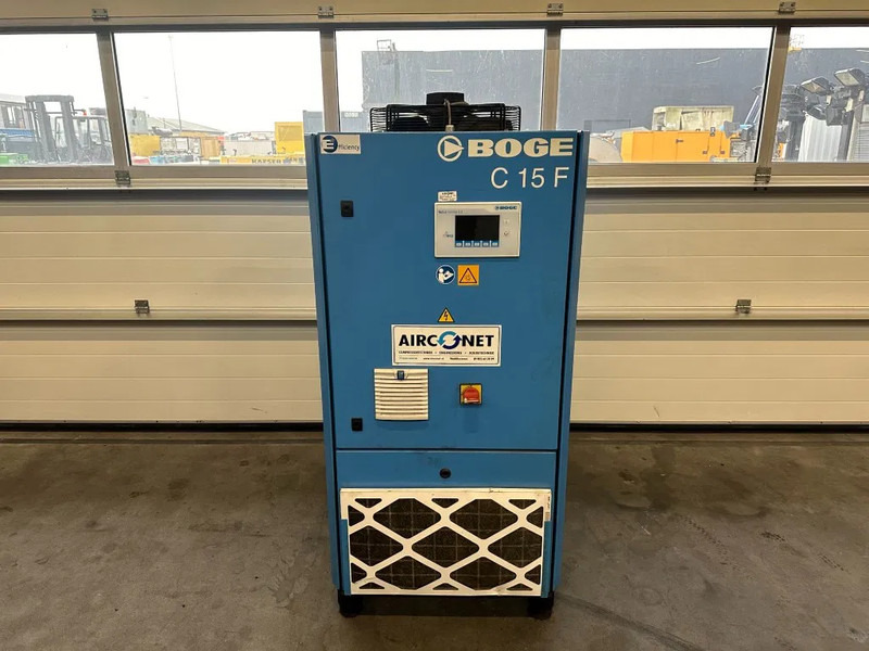 Boge C15F - 15 KW frequentiegeregelde schroefcompressor - Ilmakompressori: kuva Boge C15F - 15 KW frequentiegeregelde schroefcompressor - Ilmakompressori Boge C15F - 15 KW frequentiegeregelde schroefcompressor - Ilmakompressori: kuva Boge C15F - 15 KW frequentiegeregelde schroefcompressor - Ilmakompressori