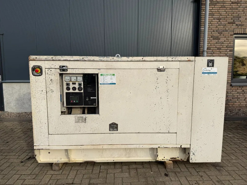 Deutz BF4M 1013 EC Stamford 100 kVA Silent generatorset - Sähkögeneraattori: kuva Deutz BF4M 1013 EC Stamford 100 kVA Silent generatorset - Sähkögeneraattori Deutz BF4M 1013 EC Stamford 100 kVA Silent generatorset - Sähkögeneraattori: kuva Deutz BF4M 1013 EC Stamford 100 kVA Silent generatorset - Sähkögeneraattori