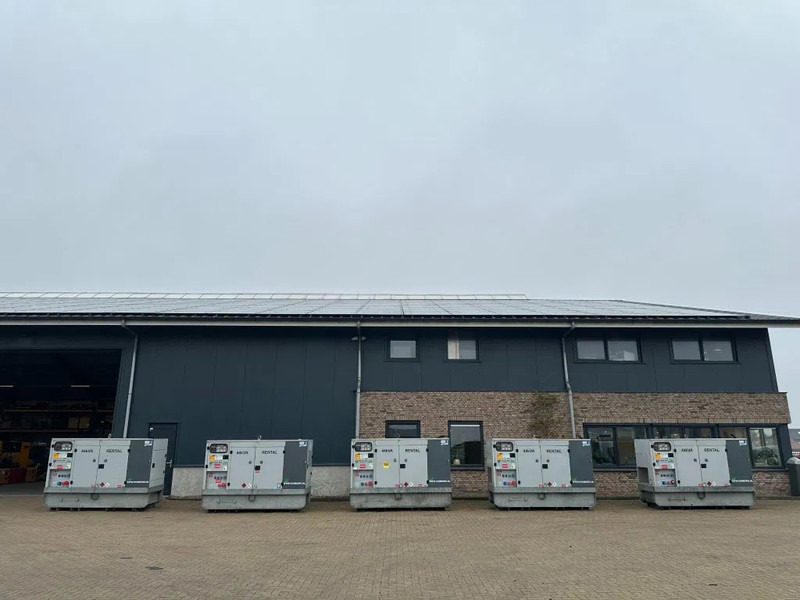 Europower EPUS44TDE Kubota Leroy Somer 44 kVA Supersilent Rental generatorset 2018 ! - Sähkögeneraattori: kuva Europower EPUS44TDE Kubota Leroy Somer 44 kVA Supersilent Rental generatorset 2018 ! - Sähkögeneraattori Europower EPUS44TDE Kubota Leroy Somer 44 kVA Supersilent Rental generatorset 2018 ! - Sähkögeneraattori: kuva Europower EPUS44TDE Kubota Leroy Somer 44 kVA Supersilent Rental generatorset 2018 ! - Sähkögeneraattori