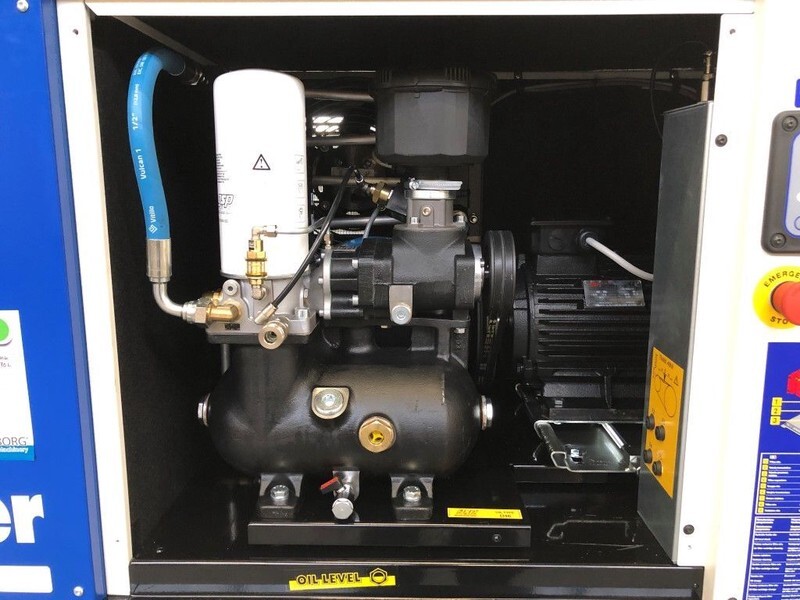 Fiac New Silver D 7.5 / 300 Silent 5.5 kW 720 L / min 10 bar Elektrische Schroefcompressor met ketel en droger - Ilmakompressori: kuva Fiac New Silver D 7.5 / 300 Silent 5.5 kW 720 L / min 10 bar Elektrische Schroefcompressor met ketel en droger - Ilmakompressori Fiac New Silver D 7.5 / 300 Silent 5.5 kW 720 L / min 10 bar Elektrische Schroefcompressor met ketel en droger - Ilmakompressori: kuva Fiac New Silver D 7.5 / 300 Silent 5.5 kW 720 L / min 10 bar Elektrische Schroefcompressor met ketel en droger - Ilmakompressori