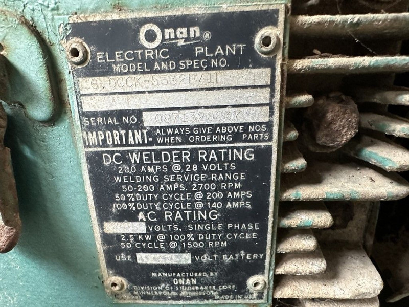 GENERATOR Onan Portaweld 200 Las generator Welding generator 200 Amp Benzine Petrol - Sähkögeneraattori: kuva GENERATOR Onan Portaweld 200 Las generator Welding generator 200 Amp Benzine Petrol - Sähkögeneraattori GENERATOR Onan Portaweld 200 Las generator Welding generator 200 Amp Benzine Petrol - Sähkögeneraattori: kuva GENERATOR Onan Portaweld 200 Las generator Welding generator 200 Amp Benzine Petrol - Sähkögeneraattori