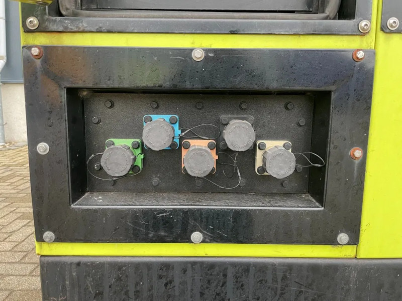 Sähkögeneraattori GESAN DVR 250 Volvo Penta - Leroy Somer 250 kVA silent generatorset: kuva Sähkögeneraattori GESAN DVR 250 Volvo Penta - Leroy Somer 250 kVA silent generatorset