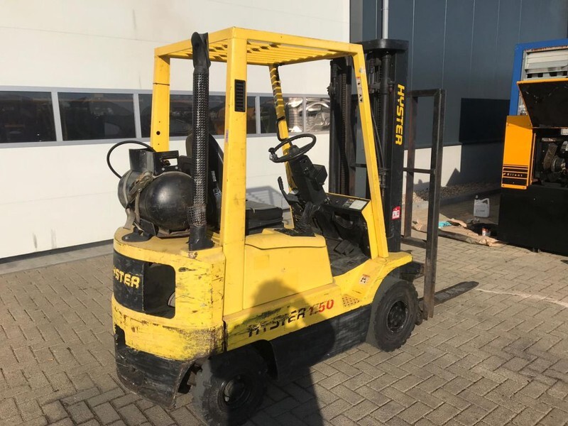 Hyster 1.5 ton Duplex Doorkijkmast Sideshift LPG heftruck - Kaasutrukki: kuva Hyster 1.5 ton Duplex Doorkijkmast Sideshift LPG heftruck - Kaasutrukki Hyster 1.5 ton Duplex Doorkijkmast Sideshift LPG heftruck - Kaasutrukki: kuva Hyster 1.5 ton Duplex Doorkijkmast Sideshift LPG heftruck - Kaasutrukki
