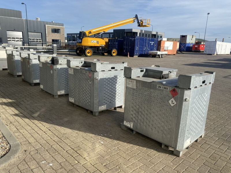 Varastosäiliö IBC Rietberg 1000 liter IBC Dieseltank Gegalvaniseerd: kuva Varastosäiliö IBC Rietberg 1000 liter IBC Dieseltank Gegalvaniseerd