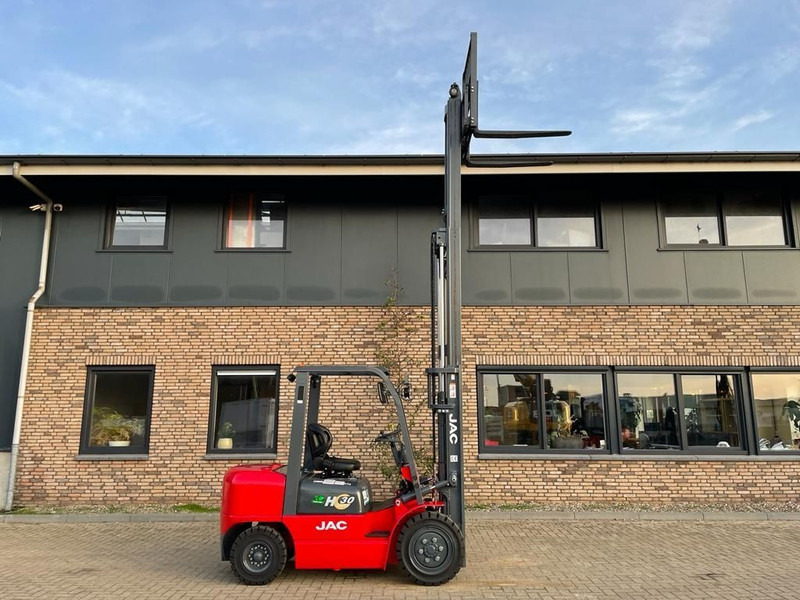 Isuzu JAC CPCD30 3 ton Triplex Freelift Sideshift Diesel Heftruck New ! - Dieseltrukki: kuva Isuzu JAC CPCD30 3 ton Triplex Freelift Sideshift Diesel Heftruck New ! - Dieseltrukki Isuzu JAC CPCD30 3 ton Triplex Freelift Sideshift Diesel Heftruck New ! - Dieseltrukki: kuva Isuzu JAC CPCD30 3 ton Triplex Freelift Sideshift Diesel Heftruck New ! - Dieseltrukki