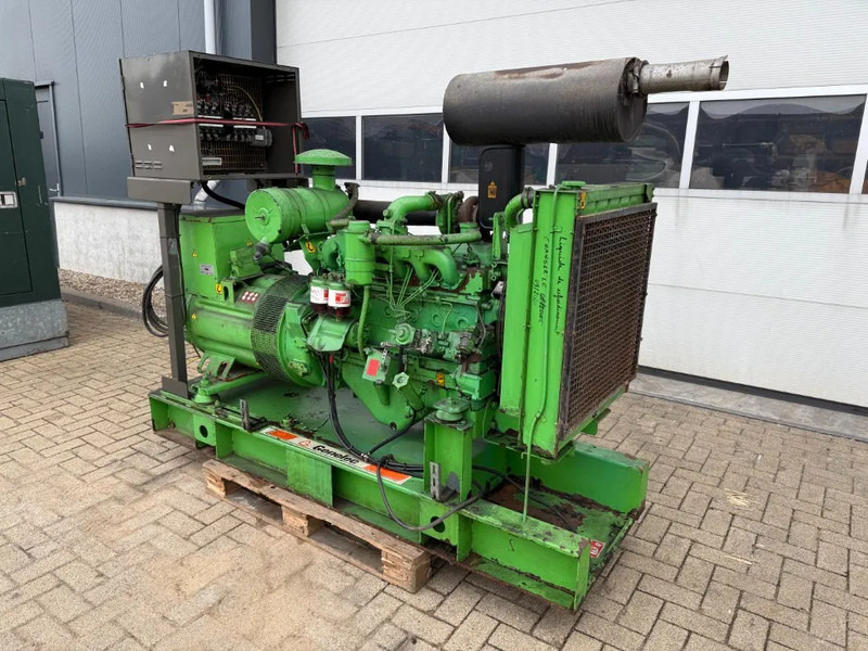 Iveco 8061 SI 16.06 Mecc Alte Spa 100 kVA generatorset - Sähkögeneraattori: kuva Iveco 8061 SI 16.06 Mecc Alte Spa 100 kVA generatorset - Sähkögeneraattori Iveco 8061 SI 16.06 Mecc Alte Spa 100 kVA generatorset - Sähkögeneraattori: kuva Iveco 8061 SI 16.06 Mecc Alte Spa 100 kVA generatorset - Sähkögeneraattori