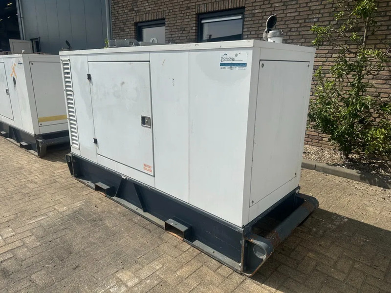 Iveco FPT NEF45 SM1A.A004 Stamford 60 kVA Silent Rental generatorset - Sähkögeneraattori: kuva Iveco FPT NEF45 SM1A.A004 Stamford 60 kVA Silent Rental generatorset - Sähkögeneraattori Iveco FPT NEF45 SM1A.A004 Stamford 60 kVA Silent Rental generatorset - Sähkögeneraattori: kuva Iveco FPT NEF45 SM1A.A004 Stamford 60 kVA Silent Rental generatorset - Sähkögeneraattori