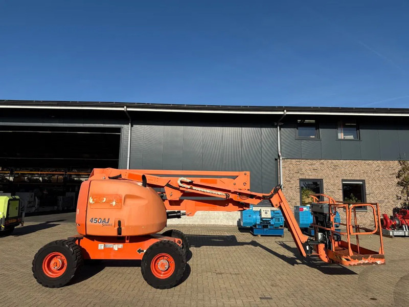 JLG 450AJ Deutz 16 meter werkhoogte 4 x 4 Knikarm Diesel Hoogwerker - Puomilava: kuva JLG 450AJ Deutz 16 meter werkhoogte 4 x 4 Knikarm Diesel Hoogwerker - Puomilava JLG 450AJ Deutz 16 meter werkhoogte 4 x 4 Knikarm Diesel Hoogwerker - Puomilava: kuva JLG 450AJ Deutz 16 meter werkhoogte 4 x 4 Knikarm Diesel Hoogwerker - Puomilava