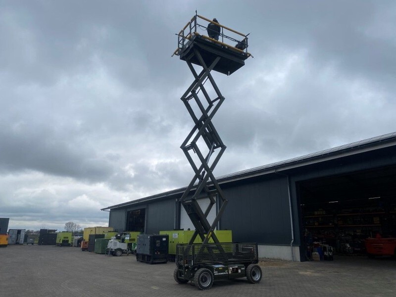 JLG M3369 Hybride Elektra / Diesel 12 meter werkhoogte Schaarhoogwerker Overstock 4 uur ! as New ! - Saksilava: kuva JLG M3369 Hybride Elektra / Diesel 12 meter werkhoogte Schaarhoogwerker Overstock 4 uur ! as New ! - Saksilava JLG M3369 Hybride Elektra / Diesel 12 meter werkhoogte Schaarhoogwerker Overstock 4 uur ! as New ! - Saksilava: kuva JLG M3369 Hybride Elektra / Diesel 12 meter werkhoogte Schaarhoogwerker Overstock 4 uur ! as New ! - Saksilava