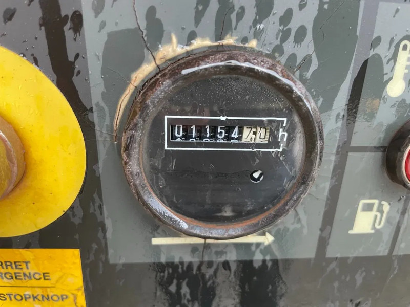 Kaeser M27 Kubota 2,7 m3 / min 7 Bar 18 kW Mobiele Silent Diesel Compressor - Ilmakompressori: kuva Kaeser M27 Kubota 2,7 m3 / min 7 Bar 18 kW Mobiele Silent Diesel Compressor - Ilmakompressori Kaeser M27 Kubota 2,7 m3 / min 7 Bar 18 kW Mobiele Silent Diesel Compressor - Ilmakompressori: kuva Kaeser M27 Kubota 2,7 m3 / min 7 Bar 18 kW Mobiele Silent Diesel Compressor - Ilmakompressori