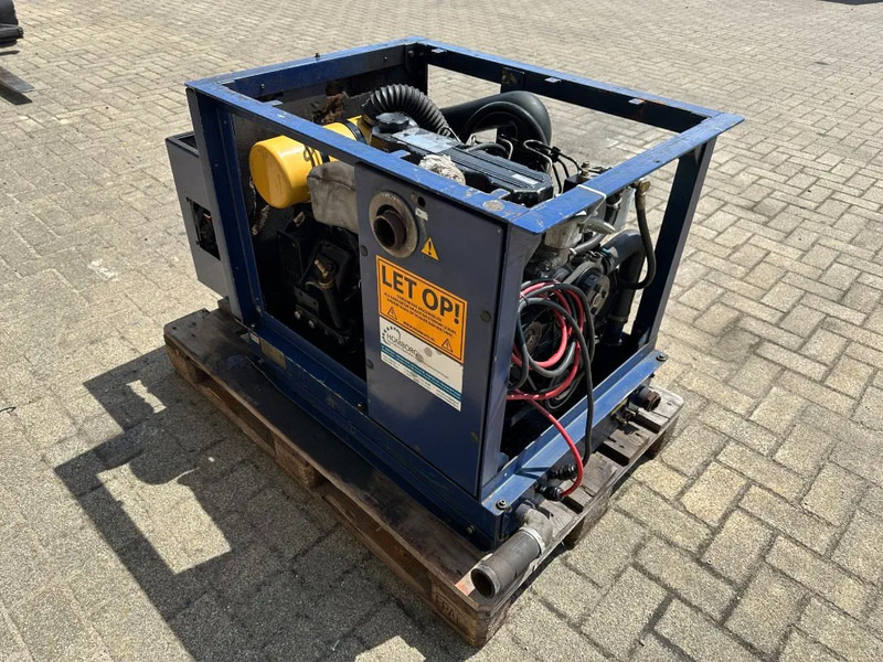 Mitsubishi S4Q2 Stamford 20 kVA marine generatorset - Sähkögeneraattori: kuva Mitsubishi S4Q2 Stamford 20 kVA marine generatorset - Sähkögeneraattori Mitsubishi S4Q2 Stamford 20 kVA marine generatorset - Sähkögeneraattori: kuva Mitsubishi S4Q2 Stamford 20 kVA marine generatorset - Sähkögeneraattori