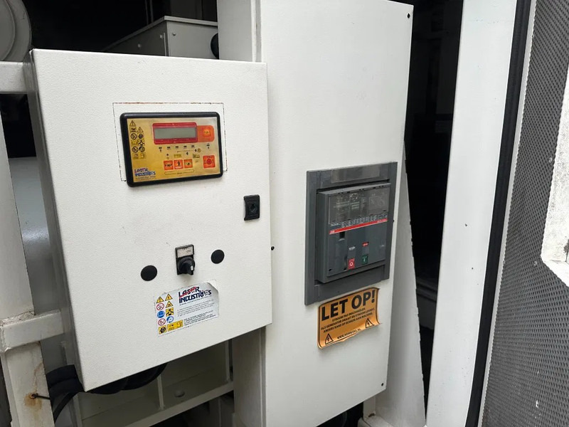 Perkins 4006-23TAG3A Stamford 900 kVA Silent generatorset - Sähkögeneraattori: kuva Perkins 4006-23TAG3A Stamford 900 kVA Silent generatorset - Sähkögeneraattori Perkins 4006-23TAG3A Stamford 900 kVA Silent generatorset - Sähkögeneraattori: kuva Perkins 4006-23TAG3A Stamford 900 kVA Silent generatorset - Sähkögeneraattori