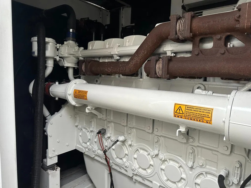 Perkins 4006-23TAG3A Stamford 900 kVA Silent generatorset - Sähkögeneraattori: kuva Perkins 4006-23TAG3A Stamford 900 kVA Silent generatorset - Sähkögeneraattori Perkins 4006-23TAG3A Stamford 900 kVA Silent generatorset - Sähkögeneraattori: kuva Perkins 4006-23TAG3A Stamford 900 kVA Silent generatorset - Sähkögeneraattori