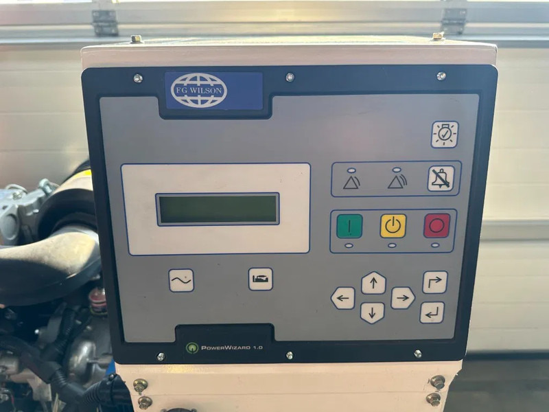 Perkins FG Wilson 23 kVA generatorset New ! - Sähkögeneraattori: kuva Perkins FG Wilson 23 kVA generatorset New ! - Sähkögeneraattori Perkins FG Wilson 23 kVA generatorset New ! - Sähkögeneraattori: kuva Perkins FG Wilson 23 kVA generatorset New ! - Sähkögeneraattori