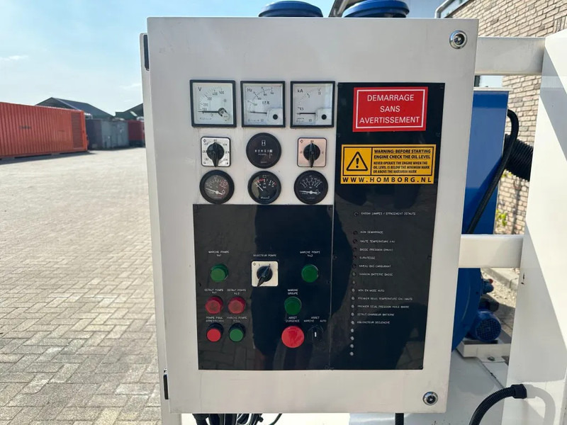 Perkins FG Wilson Stamford 670 kVA noodstroom generatorset - Sähkögeneraattori: kuva Perkins FG Wilson Stamford 670 kVA noodstroom generatorset - Sähkögeneraattori Perkins FG Wilson Stamford 670 kVA noodstroom generatorset - Sähkögeneraattori: kuva Perkins FG Wilson Stamford 670 kVA noodstroom generatorset - Sähkögeneraattori