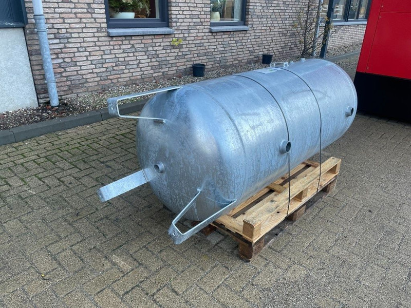 Sicctech 900 Liter Gegalvaniseerde Verticale luchtketel 11 Bar Nieuw! - Ilmakompressori: kuva Sicctech 900 Liter Gegalvaniseerde Verticale luchtketel 11 Bar Nieuw! - Ilmakompressori Sicctech 900 Liter Gegalvaniseerde Verticale luchtketel 11 Bar Nieuw! - Ilmakompressori: kuva Sicctech 900 Liter Gegalvaniseerde Verticale luchtketel 11 Bar Nieuw! - Ilmakompressori