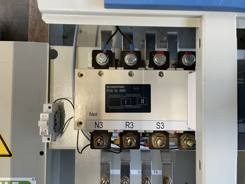 Socomec ATS Automatisch Netovername Paneel 400 Ampère Socomec - Sähkögeneraattori: kuva Socomec ATS Automatisch Netovername Paneel 400 Ampère Socomec - Sähkögeneraattori Socomec ATS Automatisch Netovername Paneel 400 Ampère Socomec - Sähkögeneraattori: kuva Socomec ATS Automatisch Netovername Paneel 400 Ampère Socomec - Sähkögeneraattori