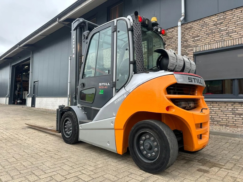 Still RX 70-40 Duplex Sideshift 4 ton LPG Heftruck 2016 - Kaasutrukki: kuva Still RX 70-40 Duplex Sideshift 4 ton LPG Heftruck 2016 - Kaasutrukki Still RX 70-40 Duplex Sideshift 4 ton LPG Heftruck 2016 - Kaasutrukki: kuva Still RX 70-40 Duplex Sideshift 4 ton LPG Heftruck 2016 - Kaasutrukki