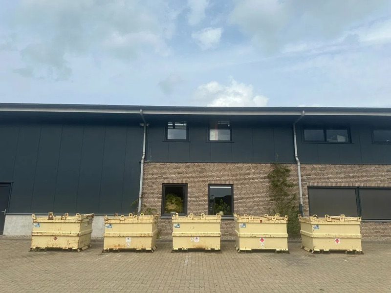 Tolsma Kiwa IBC 1150 liter Dieseltank Milieutank - Varastosäiliö: kuva Tolsma Kiwa IBC 1150 liter Dieseltank Milieutank - Varastosäiliö Tolsma Kiwa IBC 1150 liter Dieseltank Milieutank - Varastosäiliö: kuva Tolsma Kiwa IBC 1150 liter Dieseltank Milieutank - Varastosäiliö