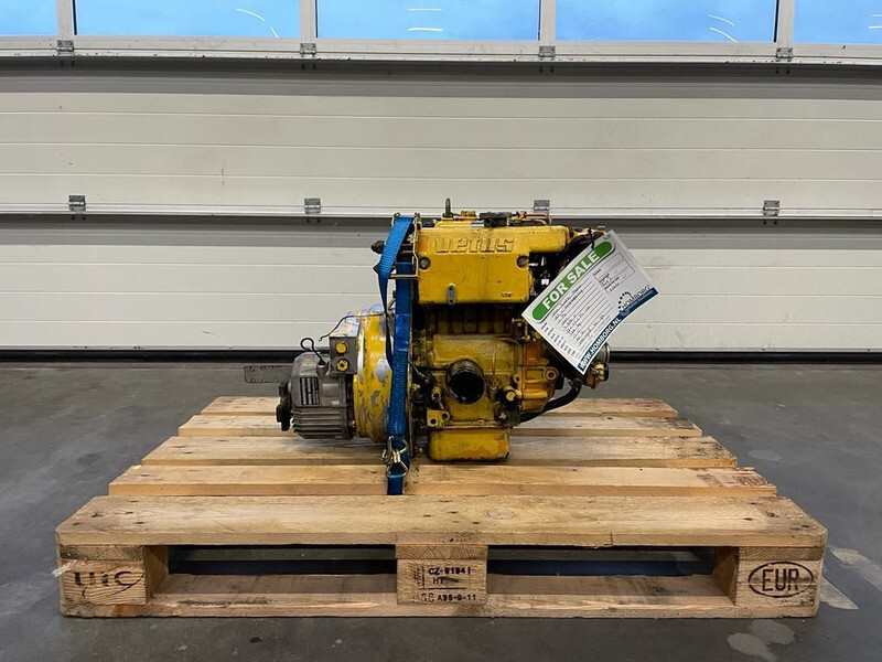 Vetus M2 Vetus 11 PK Marine Diesel motor Twindisc Keerkoppeling - Moottori: kuva Vetus M2 Vetus 11 PK Marine Diesel motor Twindisc Keerkoppeling - Moottori Vetus M2 Vetus 11 PK Marine Diesel motor Twindisc Keerkoppeling - Moottori: kuva Vetus M2 Vetus 11 PK Marine Diesel motor Twindisc Keerkoppeling - Moottori