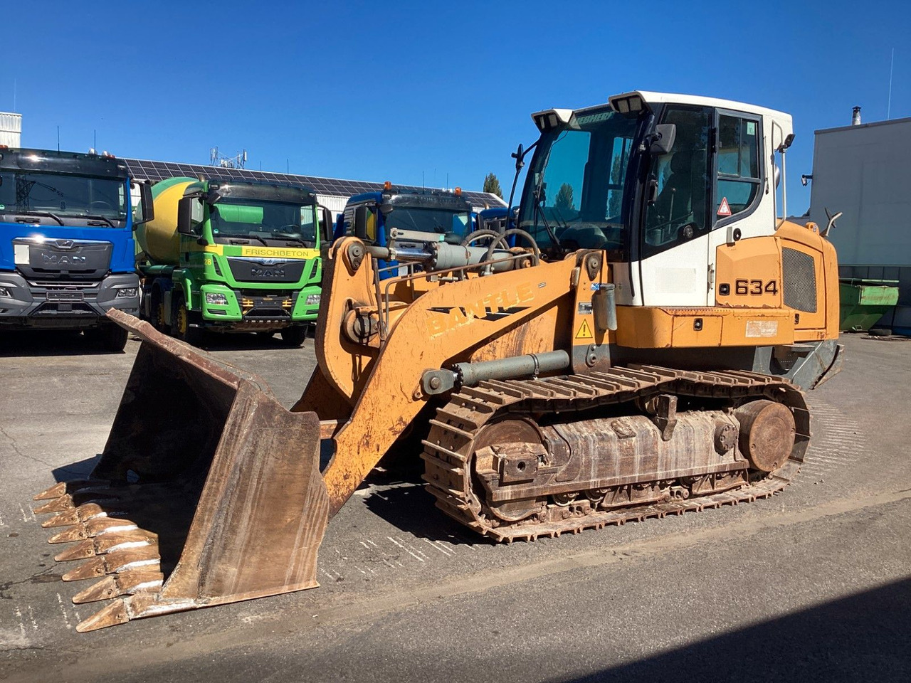 Liebherr LR 634 Laderaupe Klima - Puskutraktori: kuva Liebherr LR 634 Laderaupe Klima - Puskutraktori Liebherr LR 634 Laderaupe Klima - Puskutraktori: kuva Liebherr LR 634 Laderaupe Klima - Puskutraktori