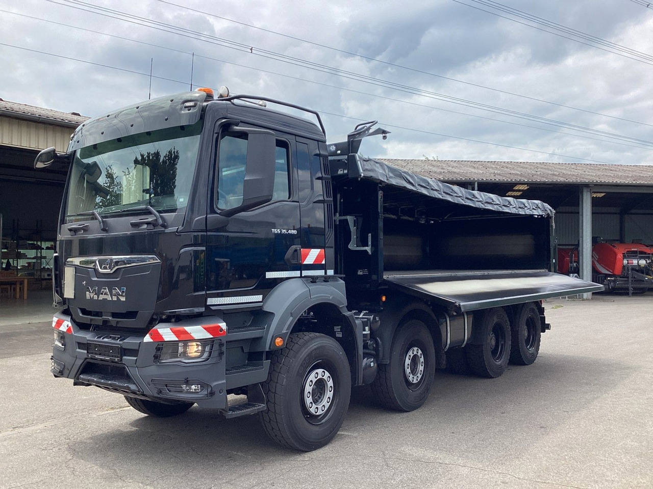 MAN TGS 35.480 8x4 BB CH Bordmatik Meiller - Kippiauto kuorma-auto: kuva MAN TGS 35.480 8x4 BB CH Bordmatik Meiller - Kippiauto kuorma-auto MAN TGS 35.480 8x4 BB CH Bordmatik Meiller - Kippiauto kuorma-auto: kuva MAN TGS 35.480 8x4 BB CH Bordmatik Meiller - Kippiauto kuorma-auto