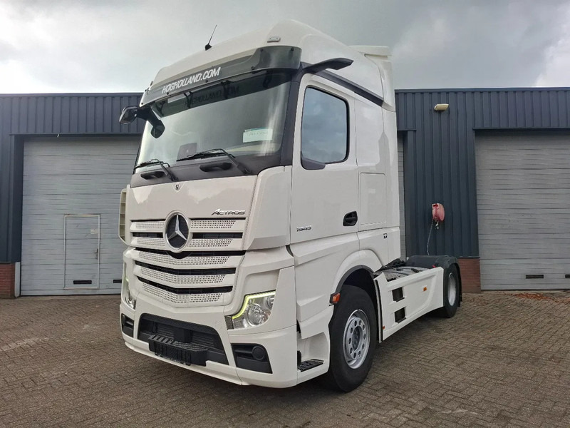 Mercedes-Benz Actros 1945 More PCS in stock - Vetopöytäauto: kuva Mercedes-Benz Actros 1945 More PCS in stock - Vetopöytäauto Mercedes-Benz Actros 1945 More PCS in stock - Vetopöytäauto: kuva Mercedes-Benz Actros 1945 More PCS in stock - Vetopöytäauto