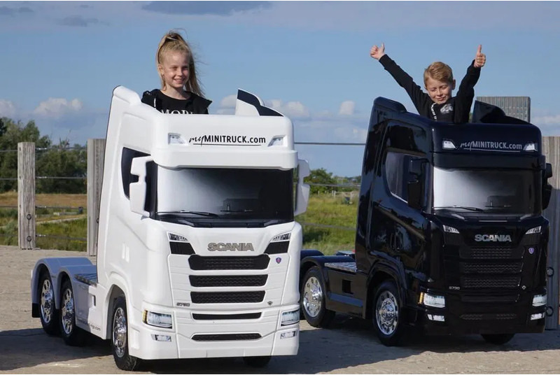 Scania 770ST V8 NGS SCANIA S770 - Vetopöytäauto: kuva Scania 770ST V8 NGS SCANIA S770 - Vetopöytäauto Scania 770ST V8 NGS SCANIA S770 - Vetopöytäauto: kuva Scania 770ST V8 NGS SCANIA S770 - Vetopöytäauto