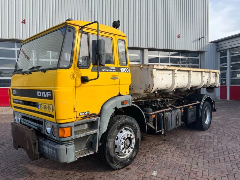 DAF 1900 F HAAKARM - Konttialus/ Vaihtokuormatilat kuorma-auto: kuva DAF 1900 F HAAKARM - Konttialus/ Vaihtokuormatilat kuorma-auto DAF 1900 F HAAKARM - Konttialus/ Vaihtokuormatilat kuorma-auto: kuva DAF 1900 F HAAKARM - Konttialus/ Vaihtokuormatilat kuorma-auto