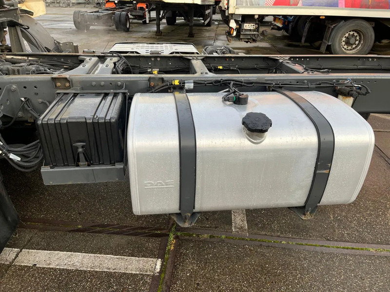 Leasing DAF CF 260 CF 260 FA CHASSIS CABINE EURO 6 DAF CF 260 CF 260 FA CHASSIS CABINE EURO 6: kuva Leasing DAF CF 260 CF 260 FA CHASSIS CABINE EURO 6 DAF CF 260 CF 260 FA CHASSIS CABINE EURO 6 Leasing DAF CF 260 CF 260 FA CHASSIS CABINE EURO 6 DAF CF 260 CF 260 FA CHASSIS CABINE EURO 6: kuva Leasing DAF CF 260 CF 260 FA CHASSIS CABINE EURO 6 DAF CF 260 CF 260 FA CHASSIS CABINE EURO 6