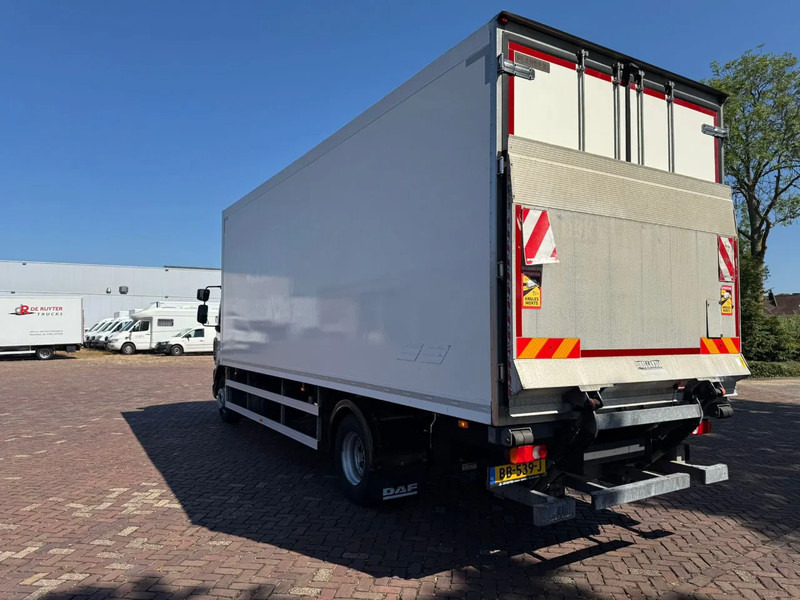 DAF LF 260 FA - Refrigeraattori kuorma-auto: kuva DAF LF 260 FA - Refrigeraattori kuorma-auto DAF LF 260 FA - Refrigeraattori kuorma-auto: kuva DAF LF 260 FA - Refrigeraattori kuorma-auto