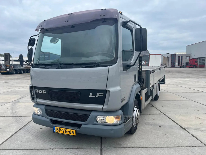 DAF LF 45 FA - Nosturiauto, Lava-kuorma-auto: kuva DAF LF 45 FA - Nosturiauto, Lava-kuorma-auto DAF LF 45 FA - Nosturiauto, Lava-kuorma-auto: kuva DAF LF 45 FA - Nosturiauto, Lava-kuorma-auto