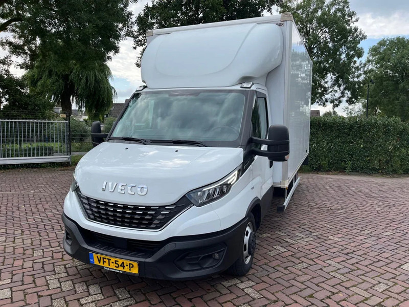 Iveco Daily 35C16 Achterdeuren (15 diverse modellen op voorraad) - Jakeluauto, Jatko-ohjaamo kevyt kuorma-auto: kuva Iveco Daily 35C16 Achterdeuren (15 diverse modellen op voorraad) - Jakeluauto, Jatko-ohjaamo kevyt kuorma-auto Iveco Daily 35C16 Achterdeuren (15 diverse modellen op voorraad) - Jakeluauto, Jatko-ohjaamo kevyt kuorma-auto: kuva Iveco Daily 35C16 Achterdeuren (15 diverse modellen op voorraad) - Jakeluauto, Jatko-ohjaamo kevyt kuorma-auto