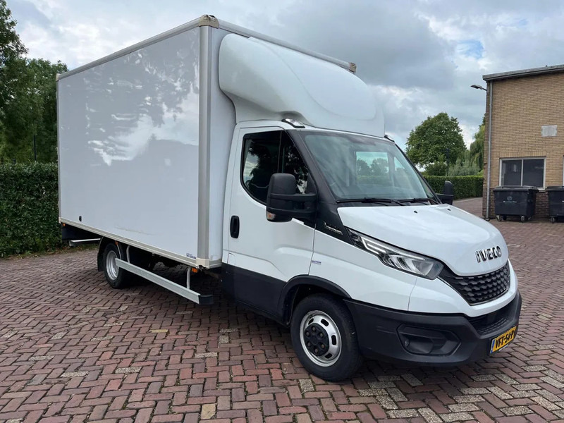 Iveco Daily 35C16 Achterdeuren (15 diverse modellen op voorraad) - Jakeluauto, Jatko-ohjaamo kevyt kuorma-auto: kuva Iveco Daily 35C16 Achterdeuren (15 diverse modellen op voorraad) - Jakeluauto, Jatko-ohjaamo kevyt kuorma-auto Iveco Daily 35C16 Achterdeuren (15 diverse modellen op voorraad) - Jakeluauto, Jatko-ohjaamo kevyt kuorma-auto: kuva Iveco Daily 35C16 Achterdeuren (15 diverse modellen op voorraad) - Jakeluauto, Jatko-ohjaamo kevyt kuorma-auto