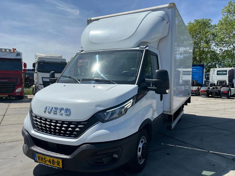 Iveco Daily 35C16 Achterdeuren (15 diverse modellen op voorraad) - Jakeluauto: kuva Iveco Daily 35C16 Achterdeuren (15 diverse modellen op voorraad) - Jakeluauto Iveco Daily 35C16 Achterdeuren (15 diverse modellen op voorraad) - Jakeluauto: kuva Iveco Daily 35C16 Achterdeuren (15 diverse modellen op voorraad) - Jakeluauto